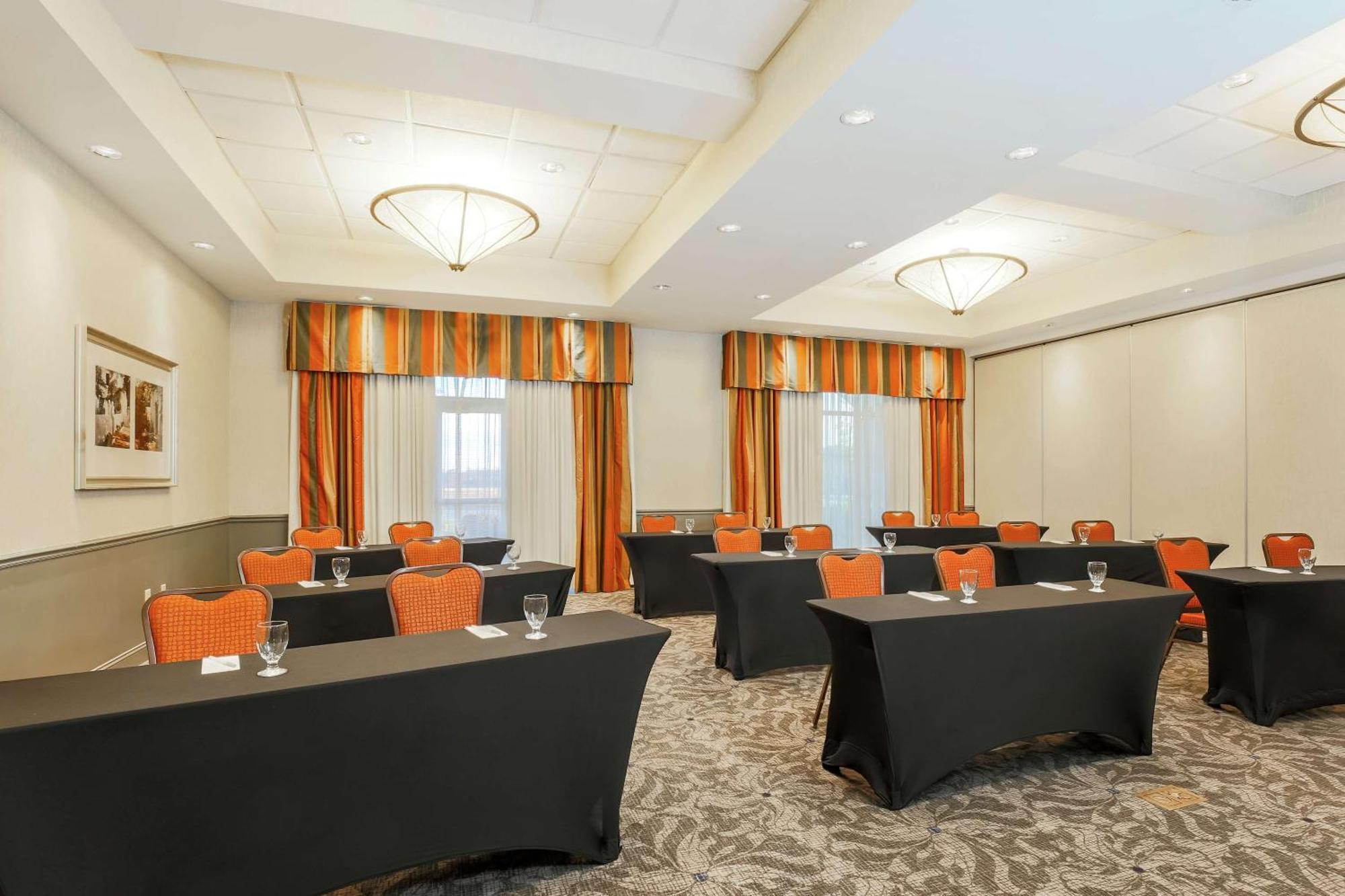 Hilton Garden Inn Roanoke Rapids Exterior photo