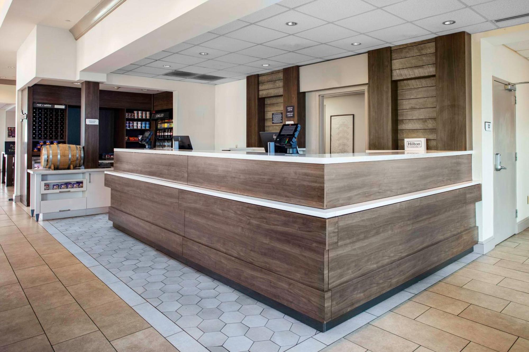 Hilton Garden Inn Roanoke Rapids Exterior photo
